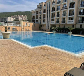 k.k Elenite Vila Astoria 5, Sveti Vlas